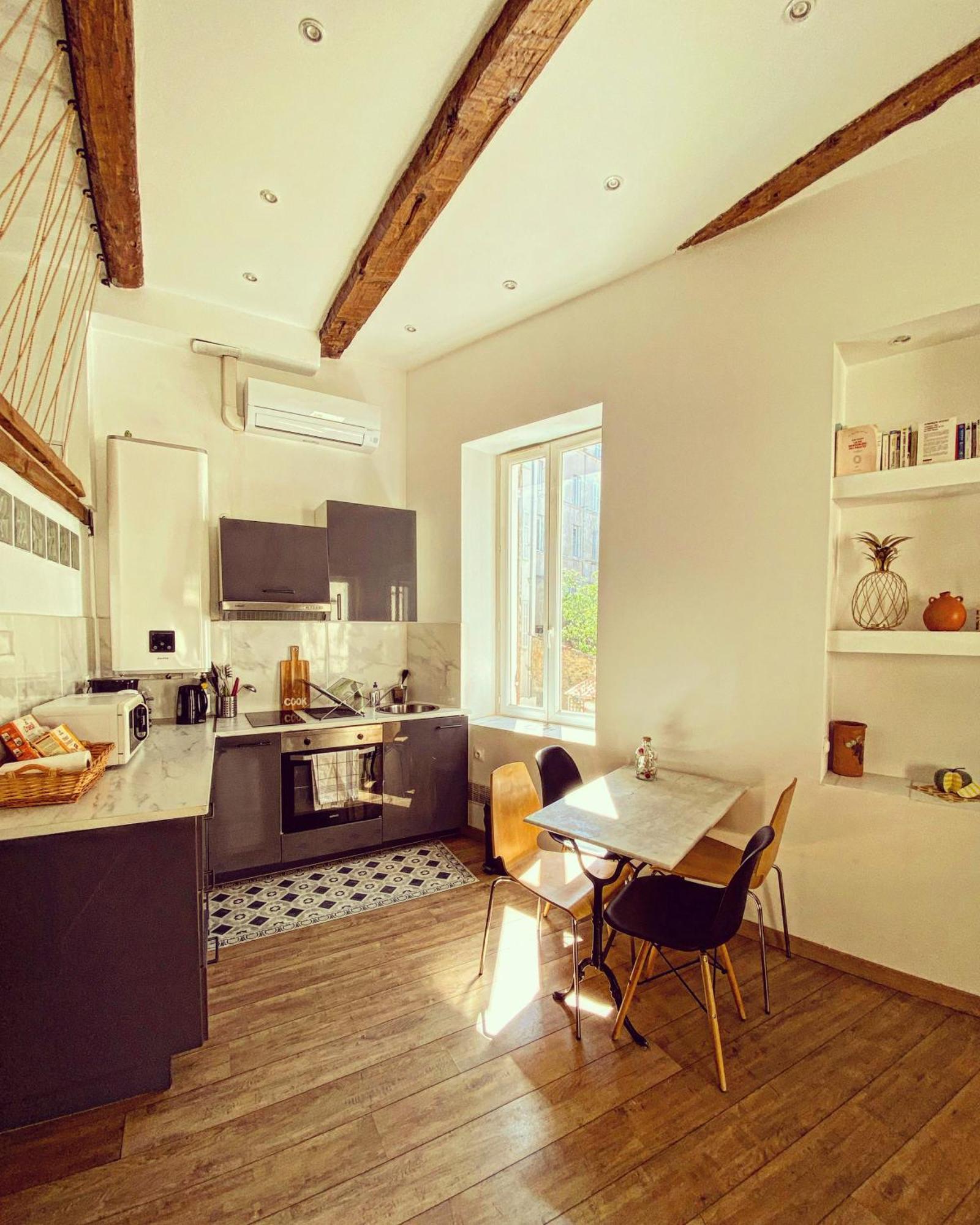 Vaste Et Charmant Loft Climatise Au Coeur De マルセイユ エクステリア 写真